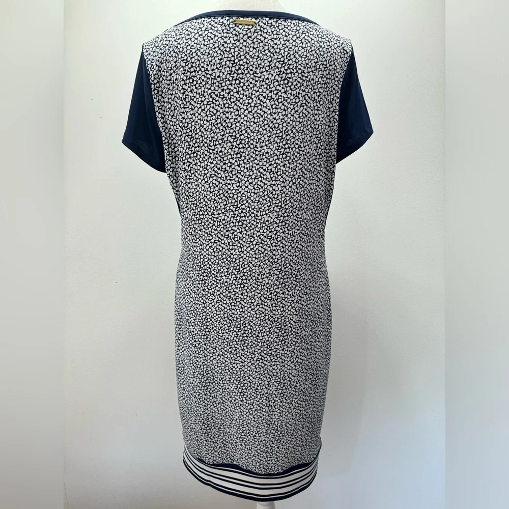 MICHAEL Michael Kors Navy Dainty Floral Cap Sleeve Shift Dress Size Medium